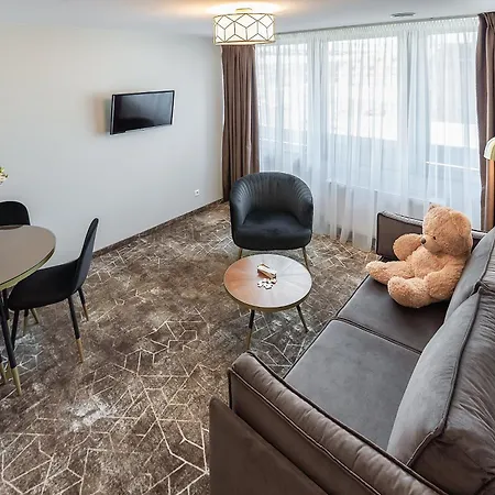 מלון Old Mill Comfort 3*