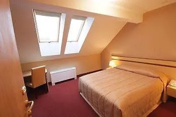 מלון Old Mill Comfort קלייפדה